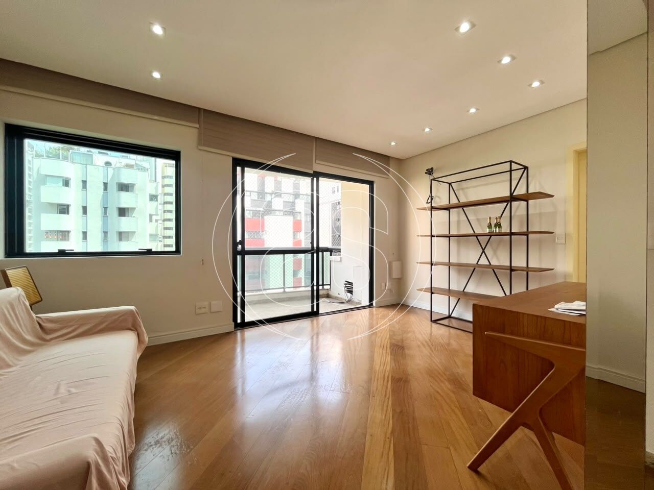 APARTAMENTO A VENDA - 03 DORMITÓRIOS SUÍTE 02 VAGAS 94M2 MOEMA PÁSSAROS