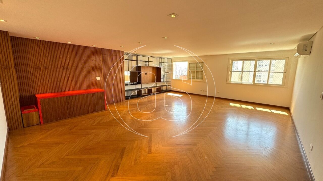 Apartamento reformado de 125,78 m² em Moema ? conforto, sofisticação e localização privilegiada