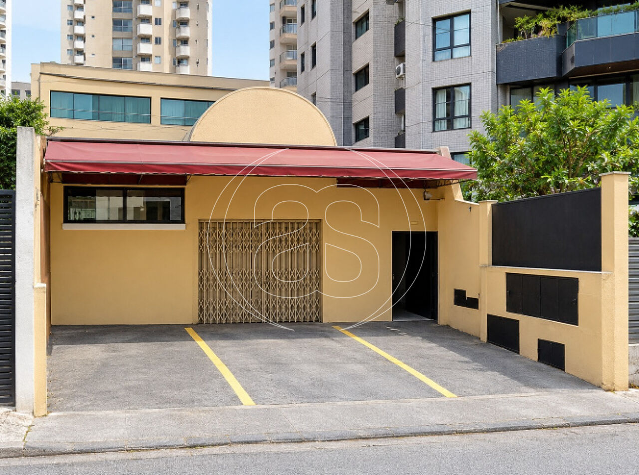 Loja Comercial 10x40 - Z.: ZM - Moema Pássaros