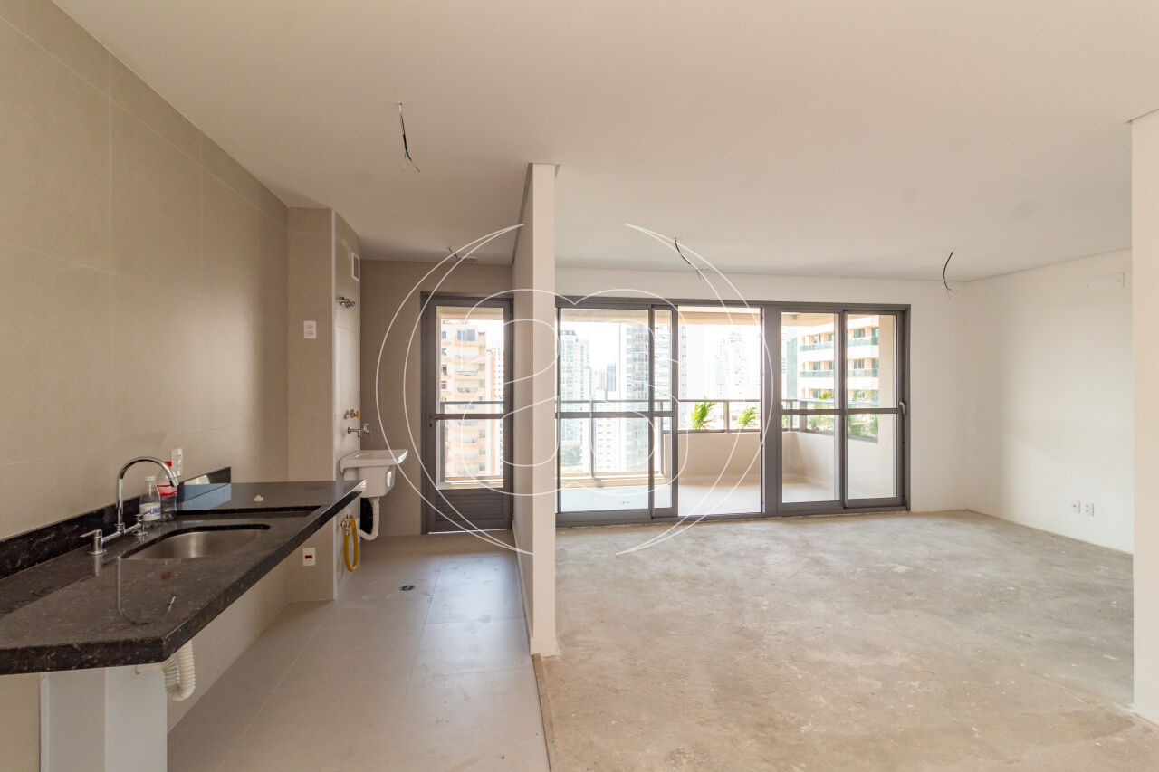 Apartamento de 81 m² no Campo Belo com potencial para personalização completa