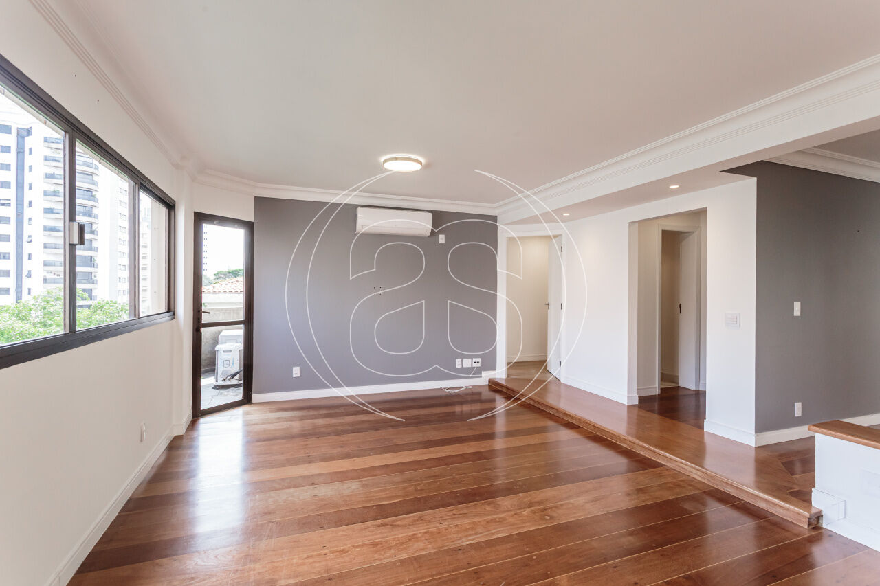 APARTAMENTO À VENDA! MOEMA INDIOS! OPORTUNIDADE!