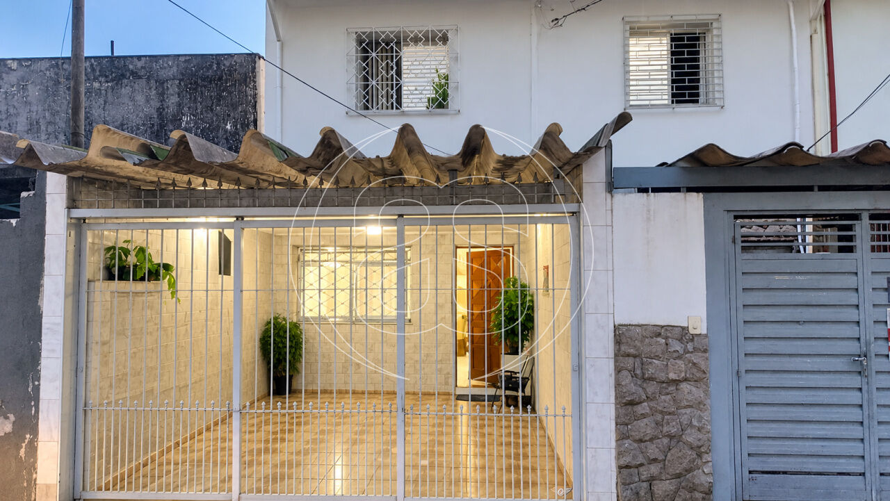 SOBRADO À VENDA 122,90 M2 CONSTRUÇÃO - 02 VAGAS -PERDIZES
