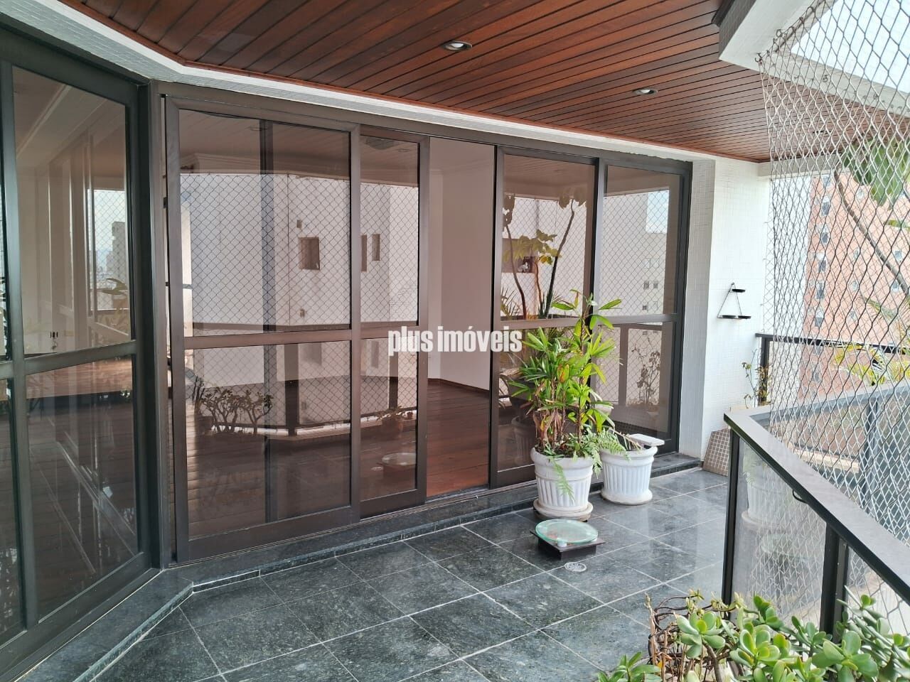 Apartamento, 4 quartos, 239 m² - Foto 2