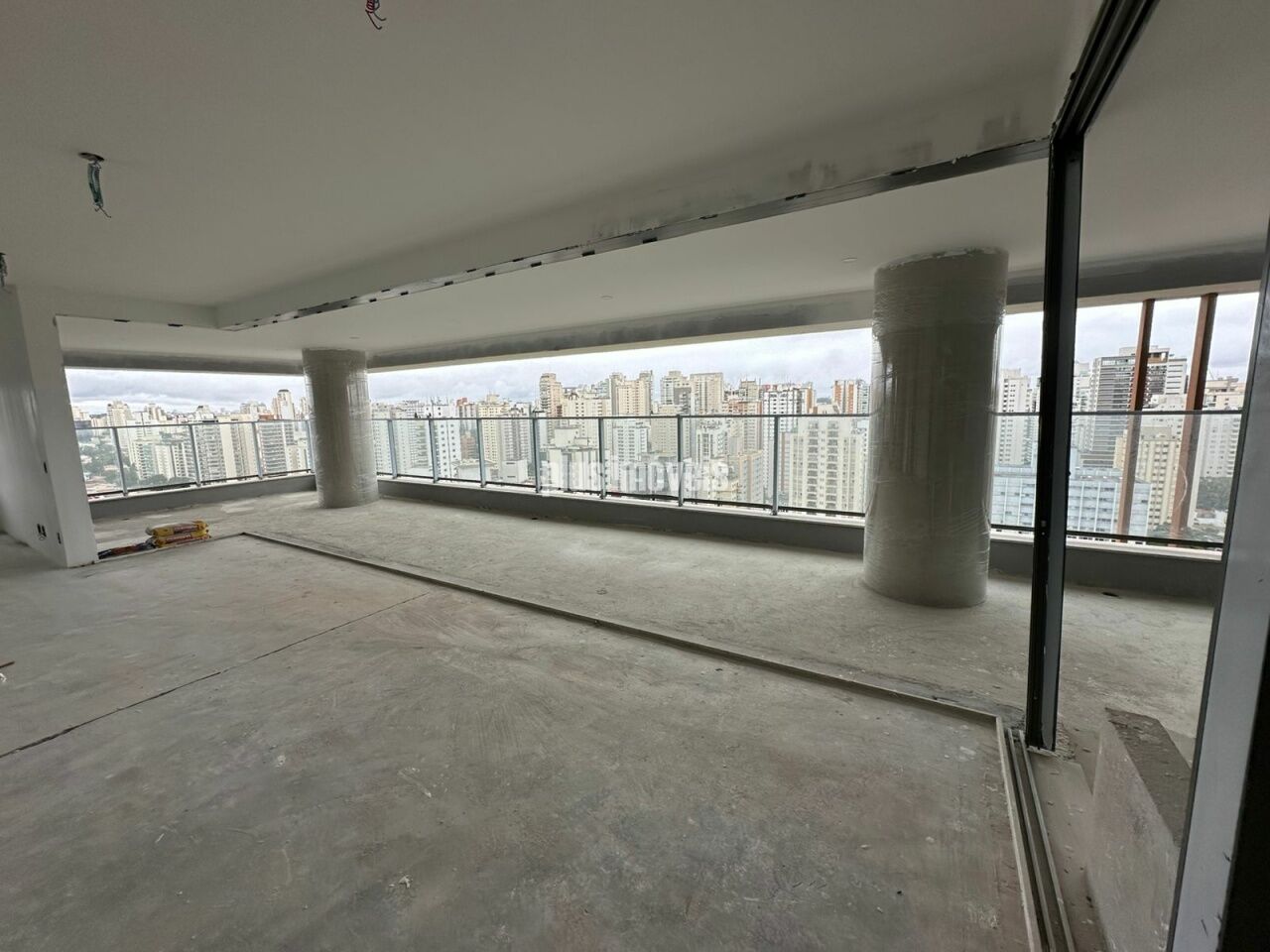 Apartamento, 4 quartos, 211 m² - Foto 2