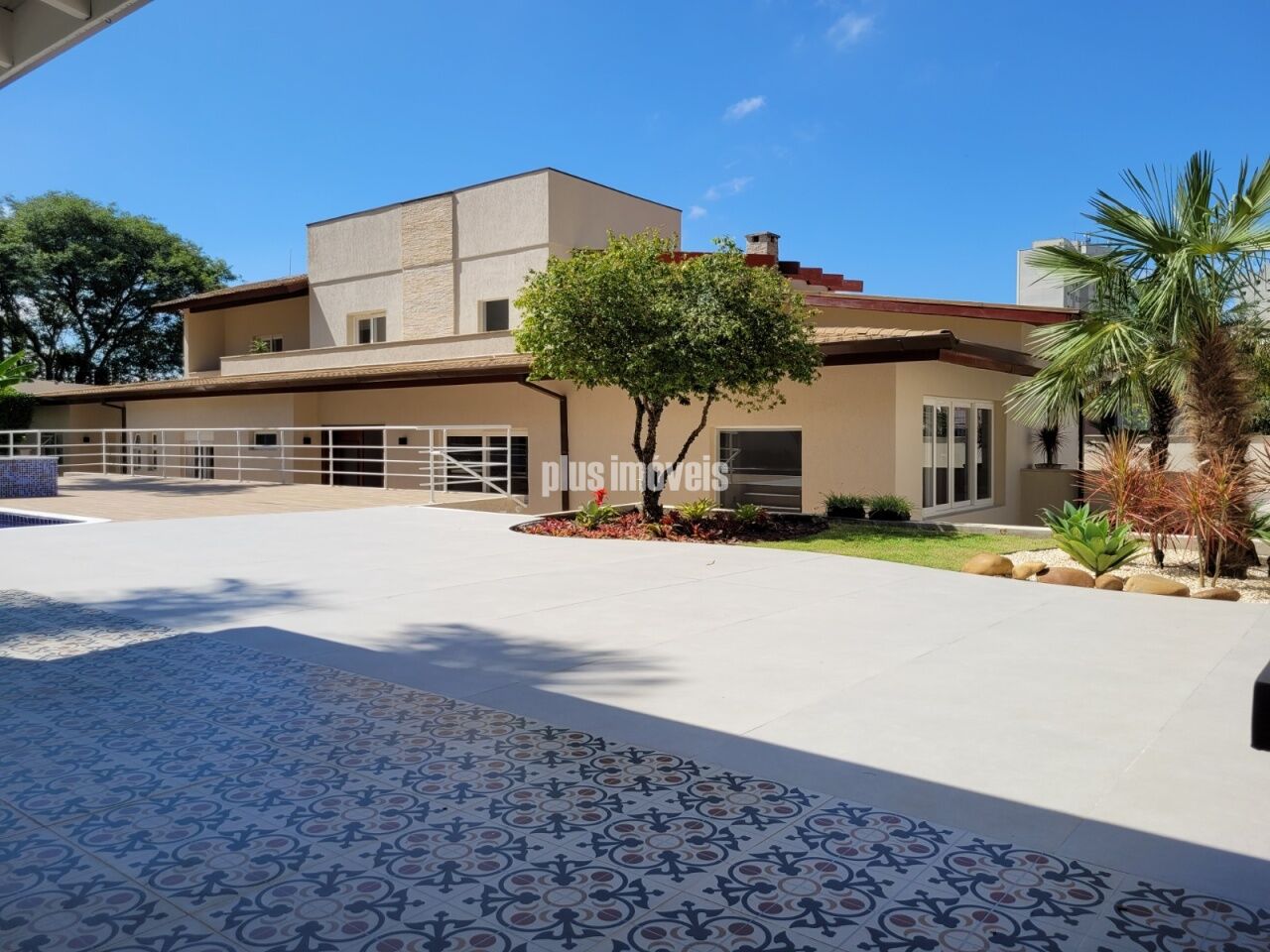 Casa, 4 quartos, 828 m² - Foto 1