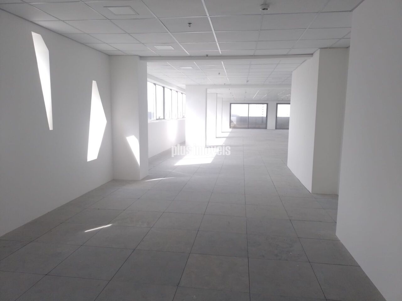 Sala-Conjunto, 316 m² - Foto 1