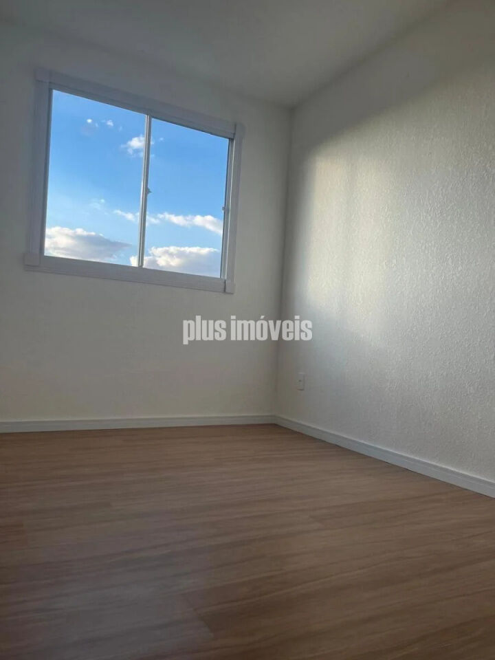 Apartamento à Venda com 2 Quartos, 44 m² e Lazer no Condomínio