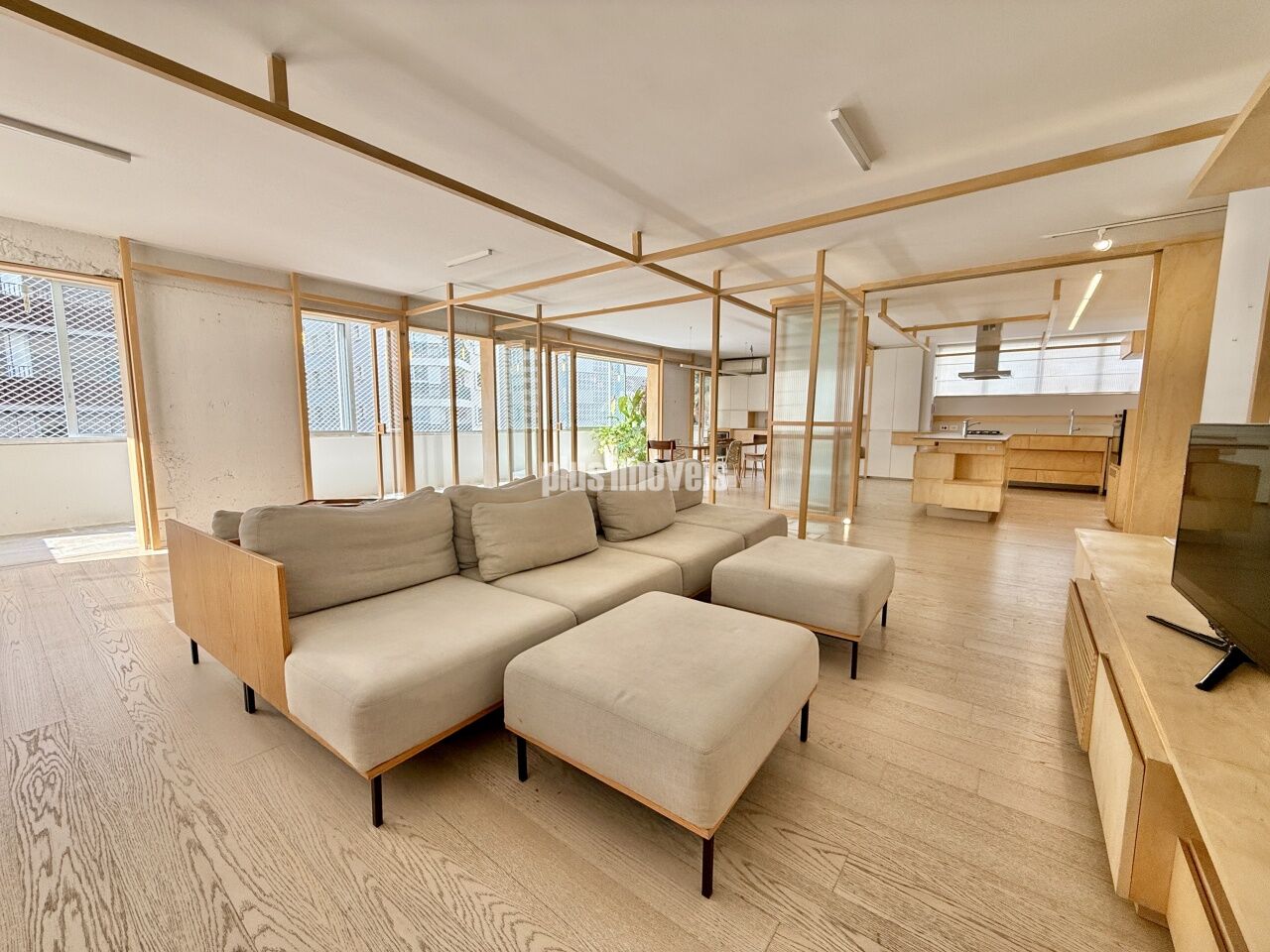 Apartamento, 3 quartos, 256 m² - Foto 2