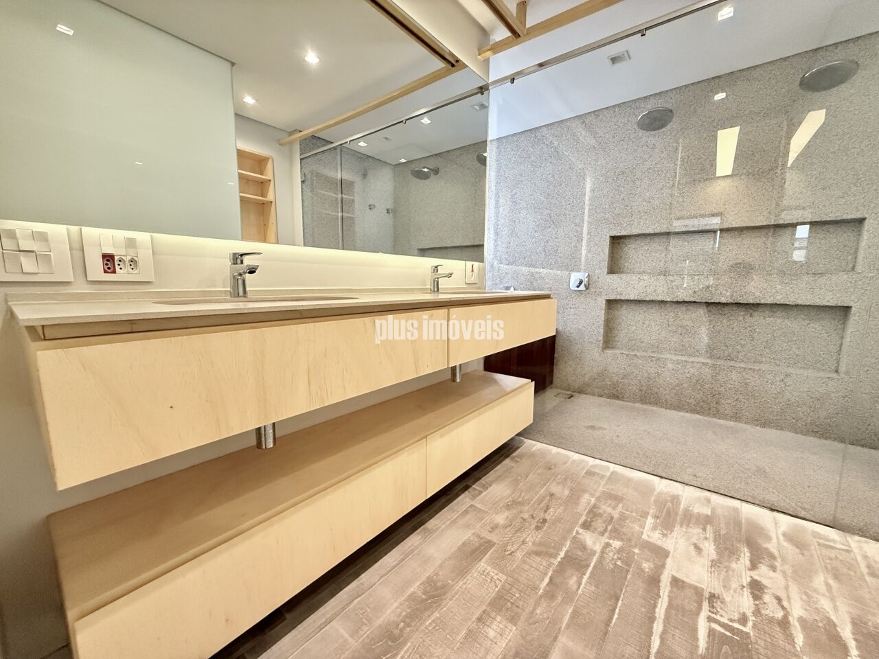 Apartamento, 3 quartos, 256 m² - Foto 33