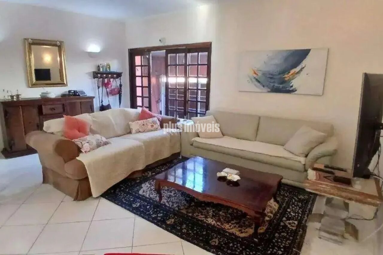 Casa, 3 quartos, 293 m² - Foto 1