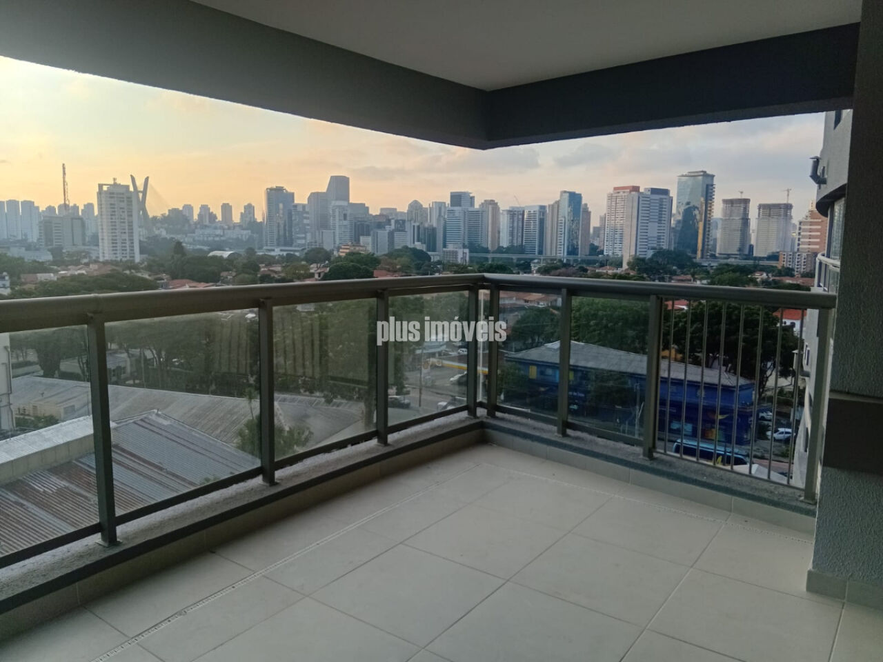 Apartamento, 3 quartos, 107 m² - Foto 2