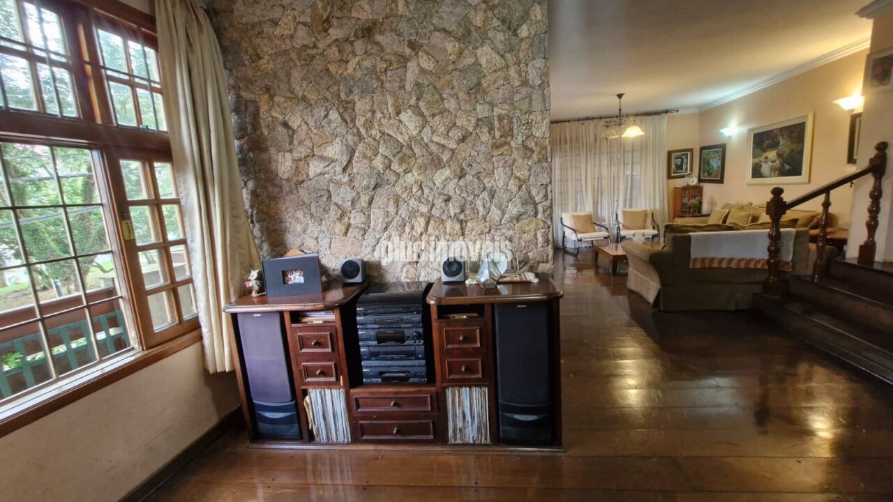 Casa, 4 quartos, 294 m² - Foto 8