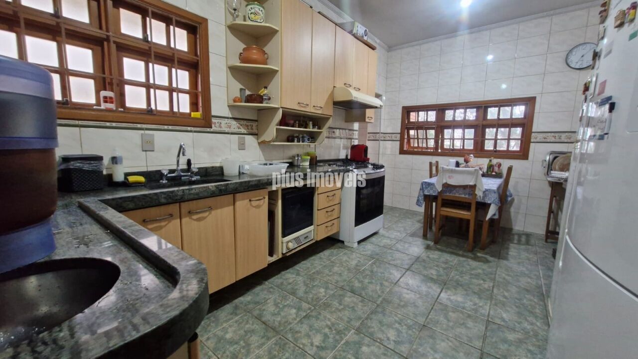 Casa, 4 quartos, 294 m² - Foto 11