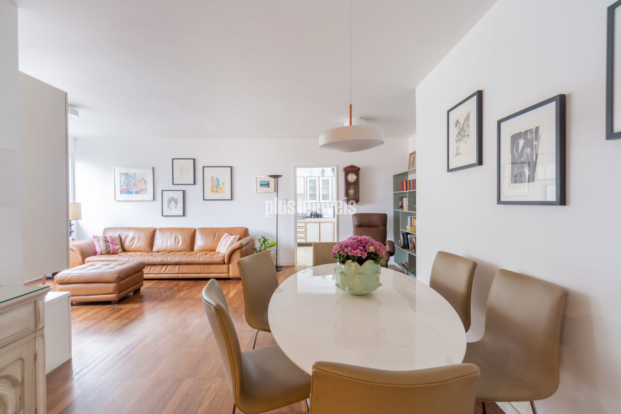Apartamento, 3 quartos, 129 m² - Foto 2