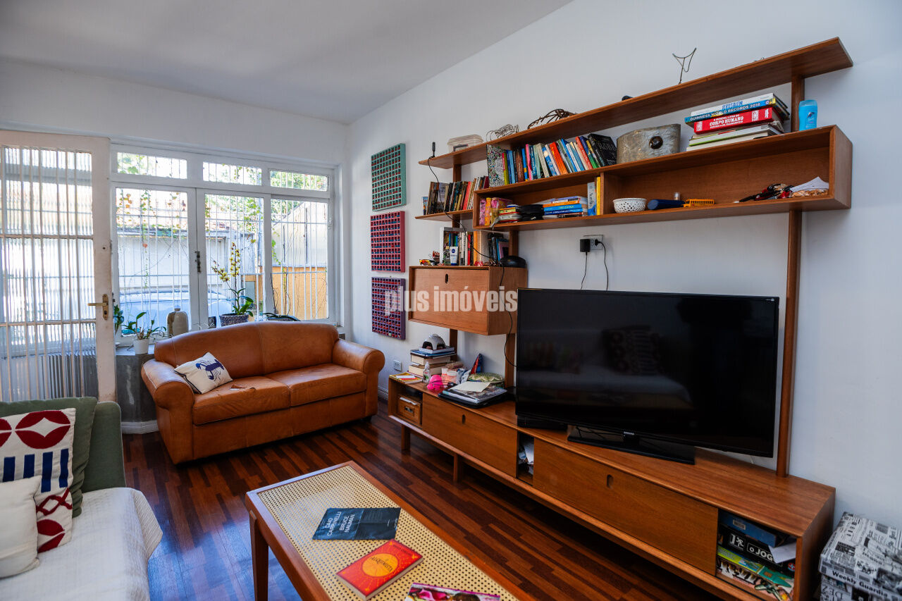 Casa, 2 quartos, 154 m² - Foto 1