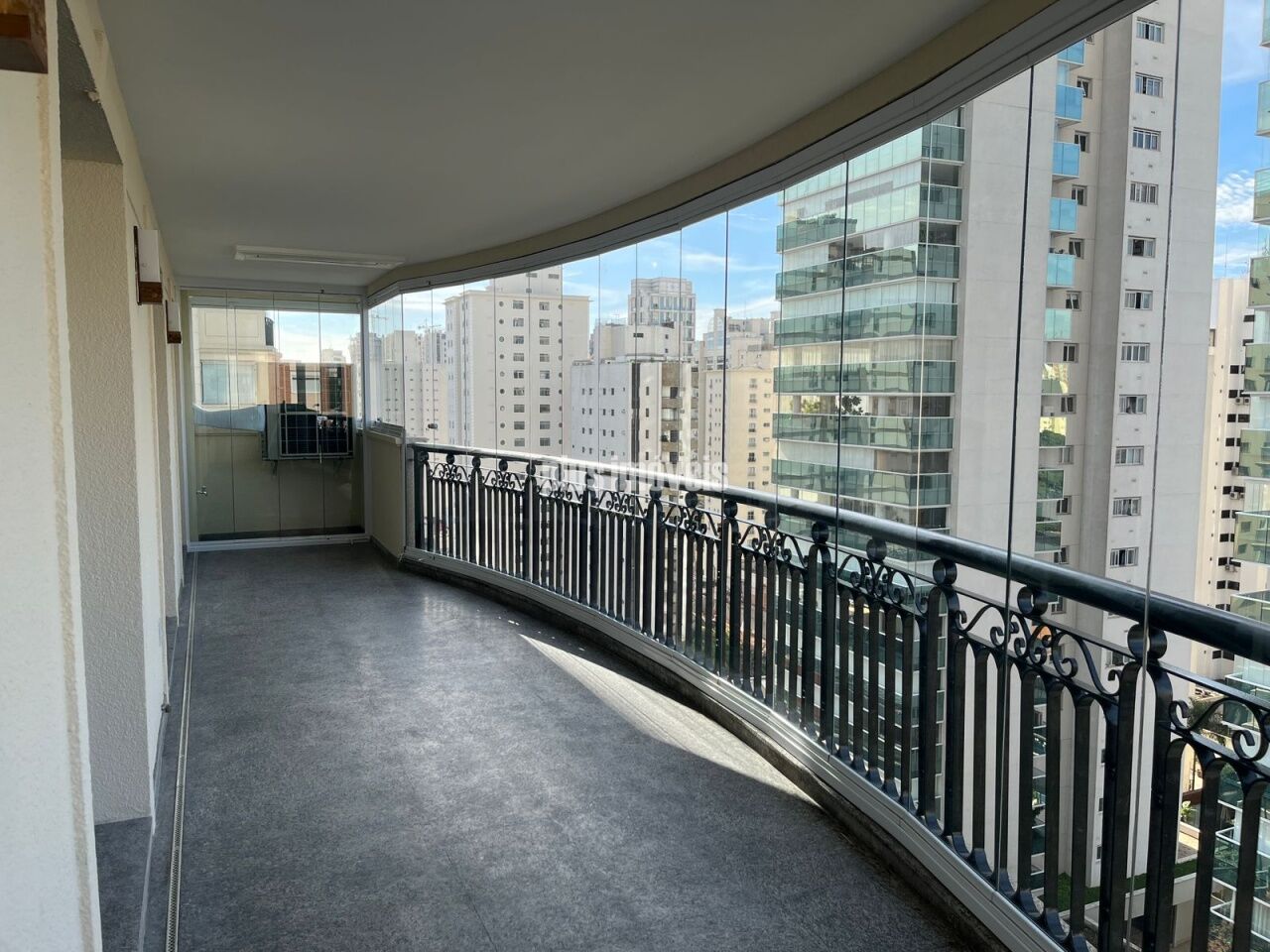 Apartamento, 4 quartos, 250 m² - Foto 5
