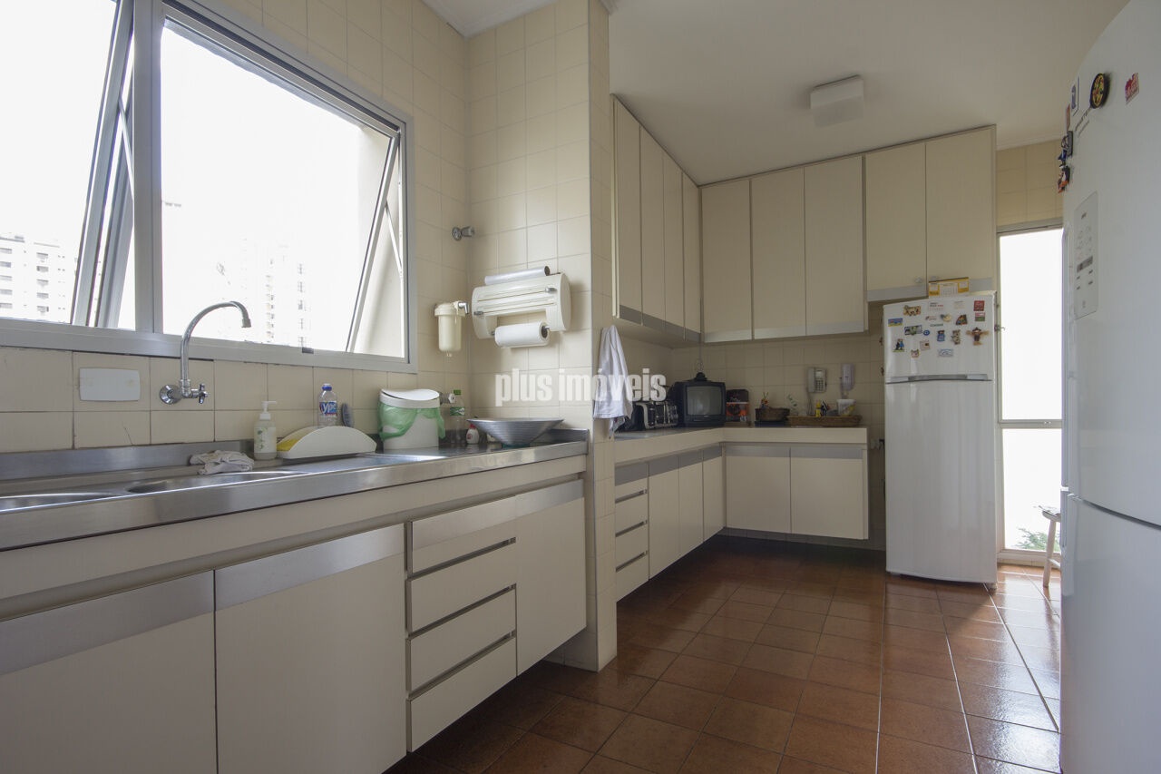 Apartamento, 3 quartos, 196 m² - Foto 12