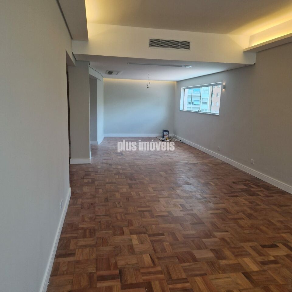 Apartamento, 3 quartos, 158 m² - Foto 1