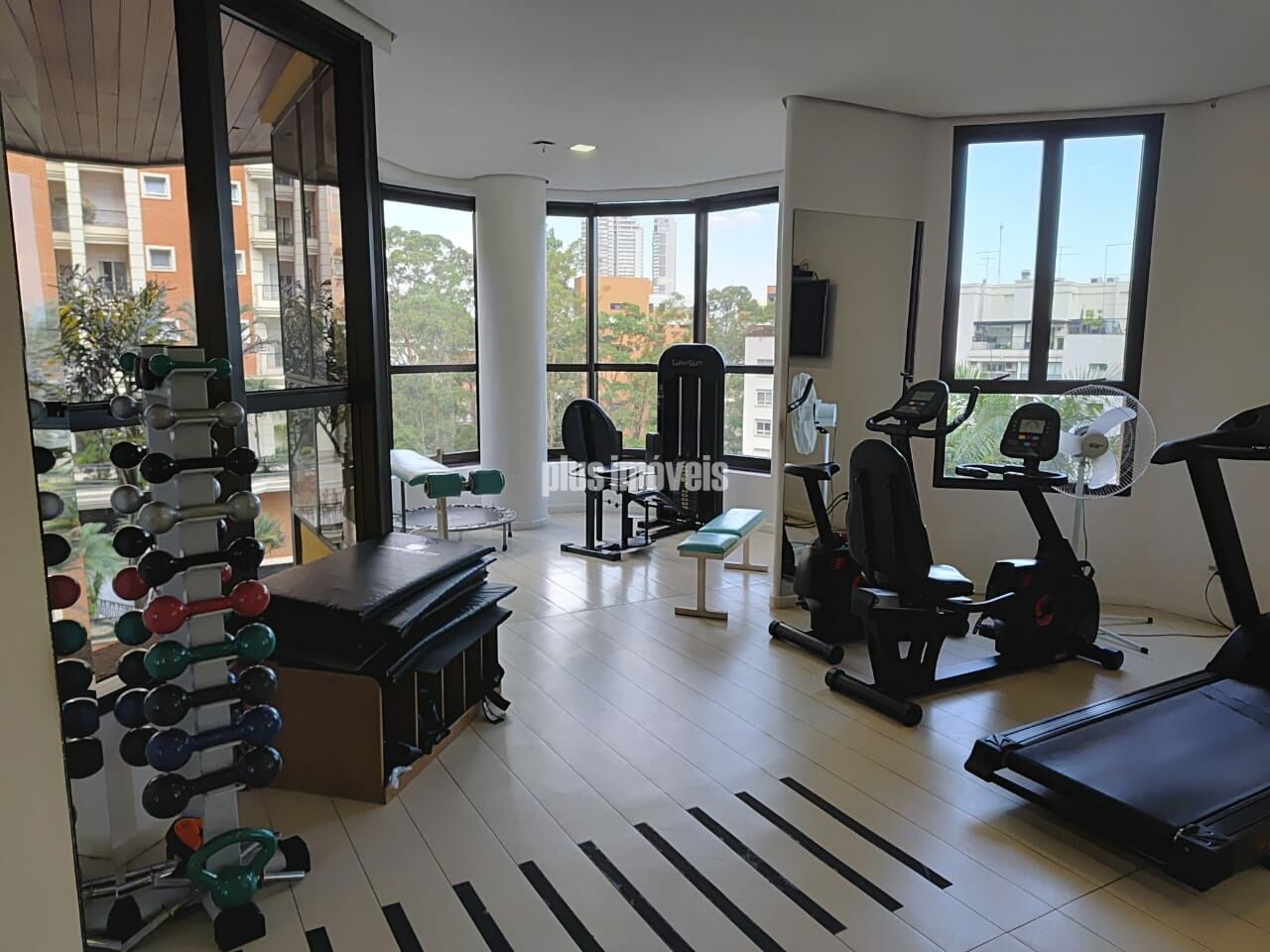 Apartamento, 4 quartos, 243 m² - Foto 23
