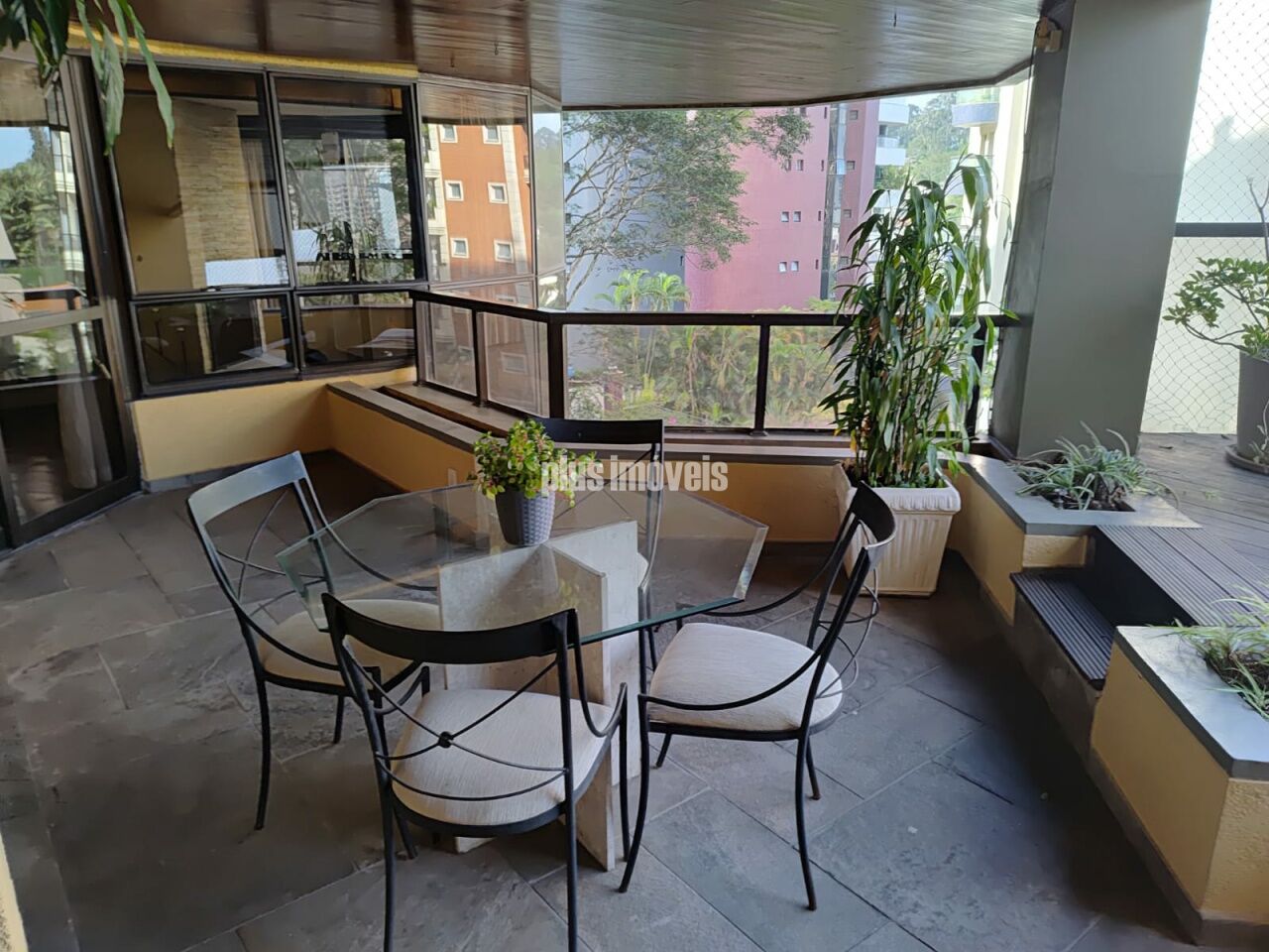Apartamento, 4 quartos, 243 m² - Foto 4