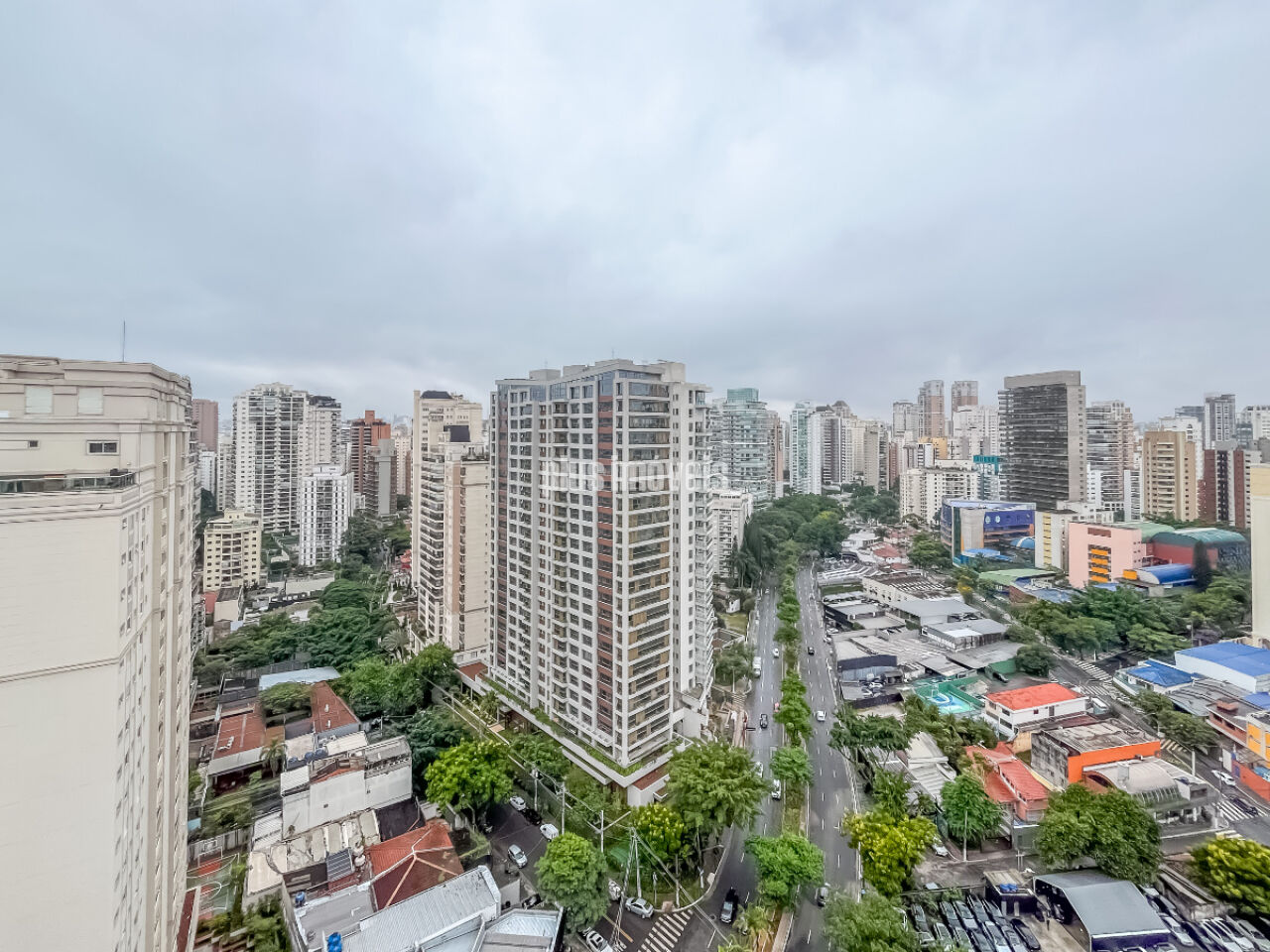 Apartamento, 4 quartos, 233 m² - Foto 2