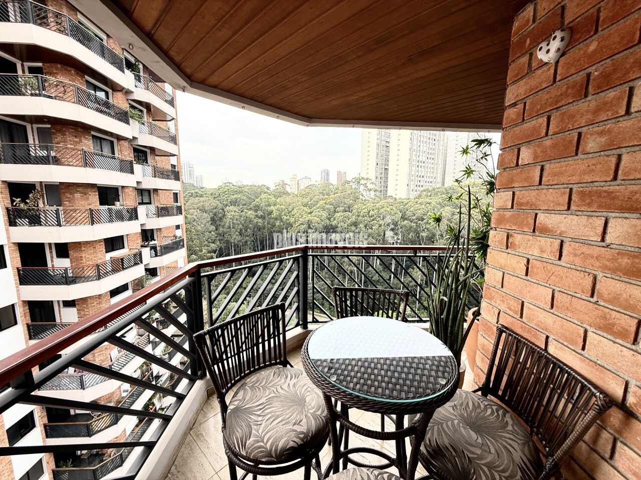 Apartamento, 3 quartos, 156 m² - Foto 2
