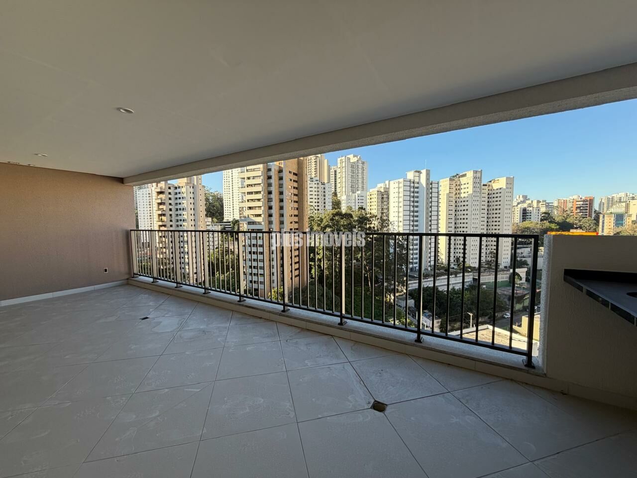 Apartamento, 3 quartos, 141 m² - Foto 2