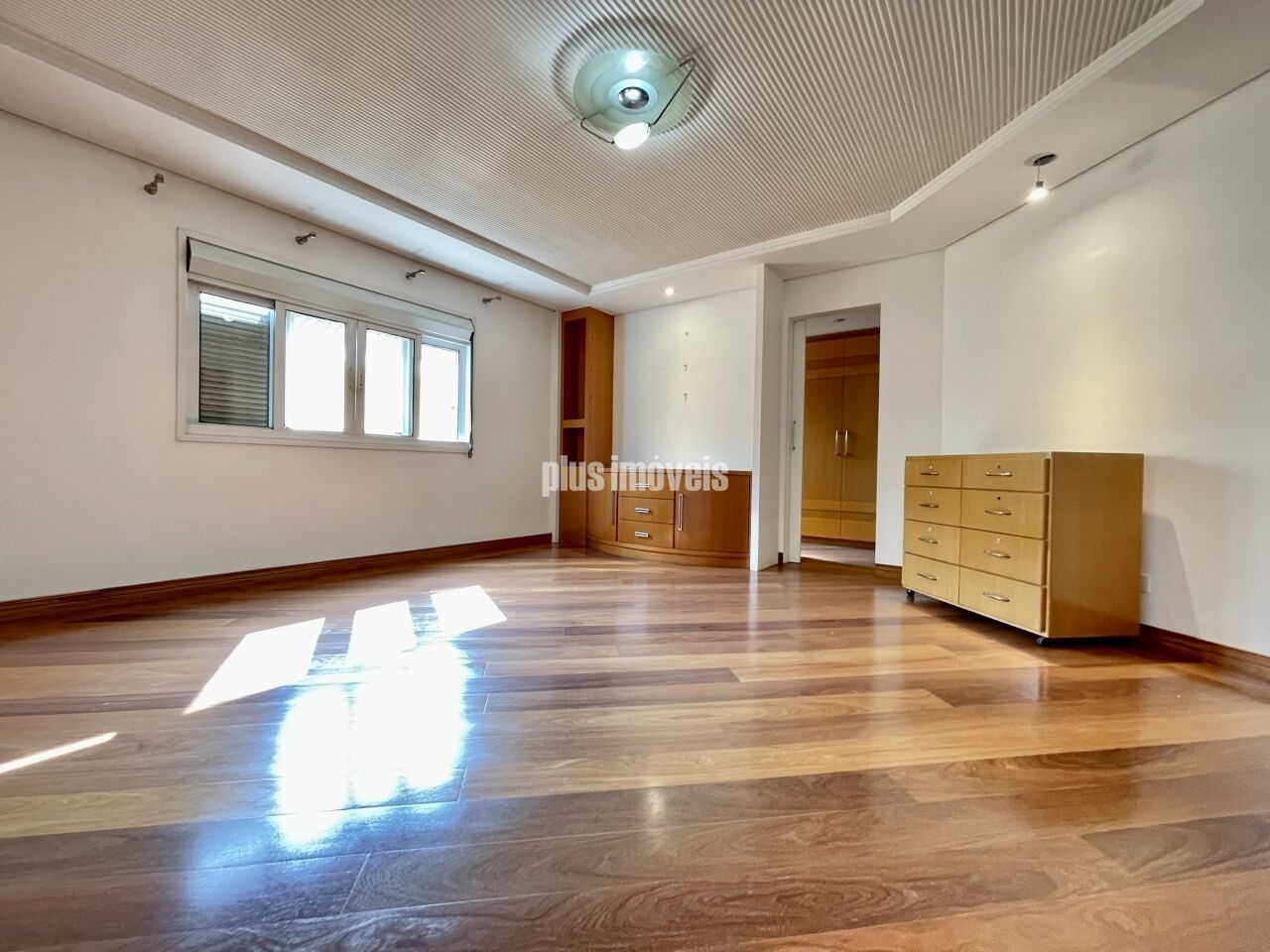 Foto 24