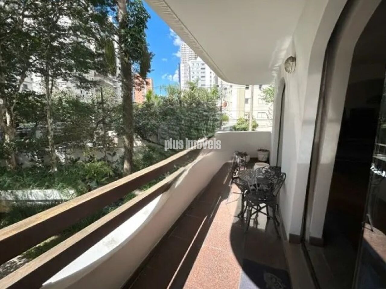 Apartamento, 4 quartos, 216 m² - Foto 1