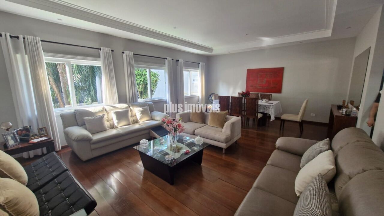 Casa, 3 quartos, 223 m² - Foto 1