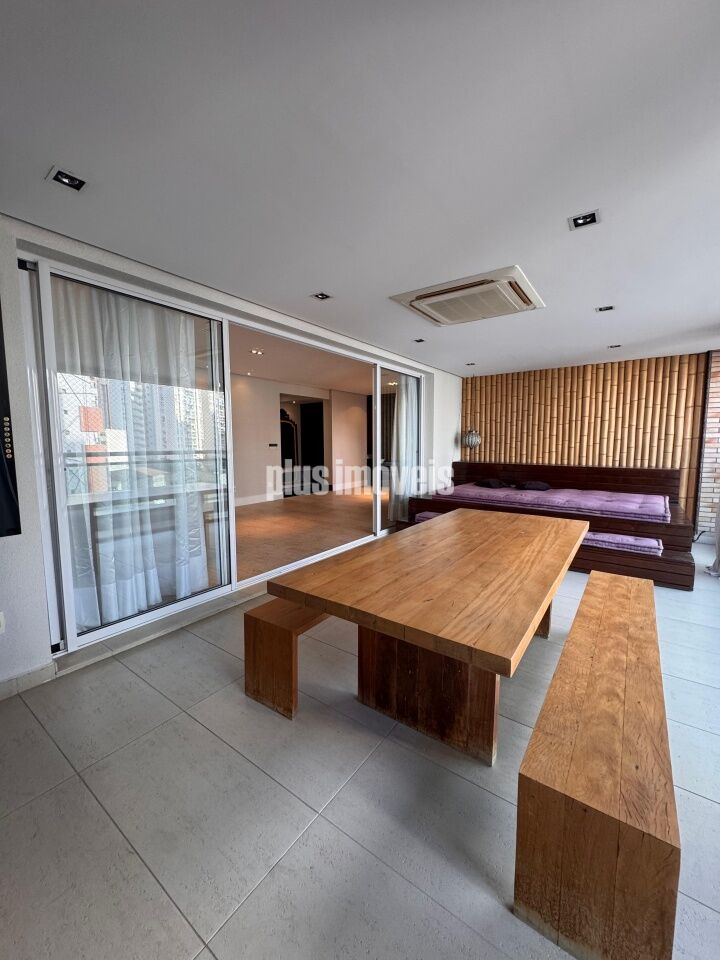 Apartamento, 3 quartos, 168 m² - Foto 2