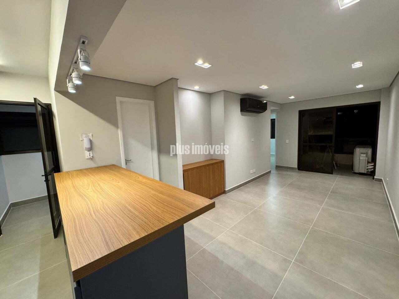 Apartamento, 2 quartos, 72 m² - Foto 1