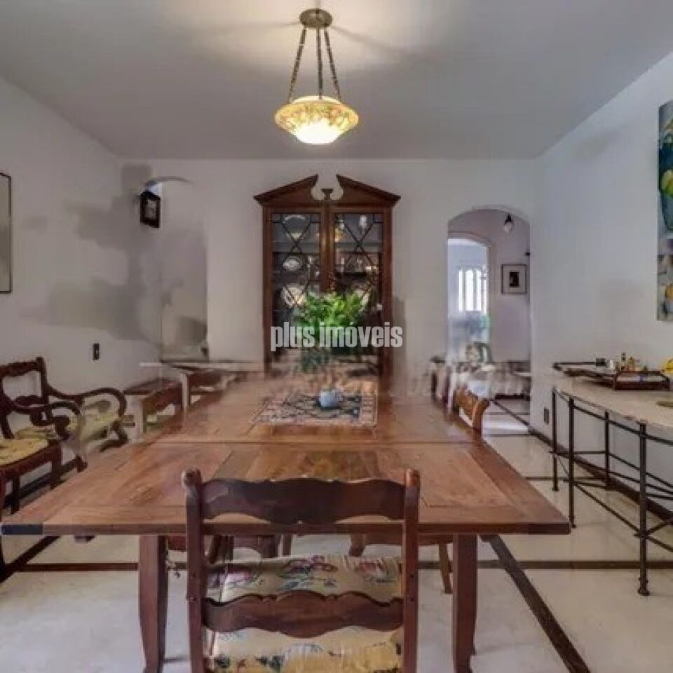 Casa, 4 quartos, 297 m² - Foto 2