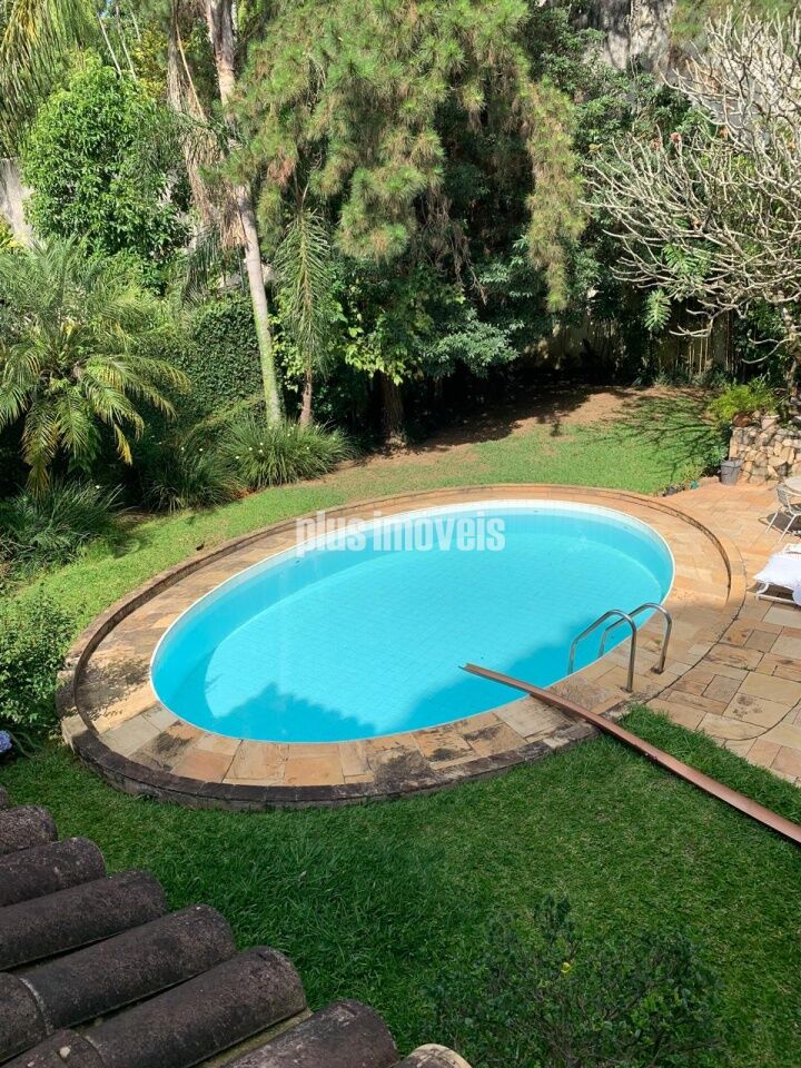 Casa, 4 quartos, 297 m² - Foto 1