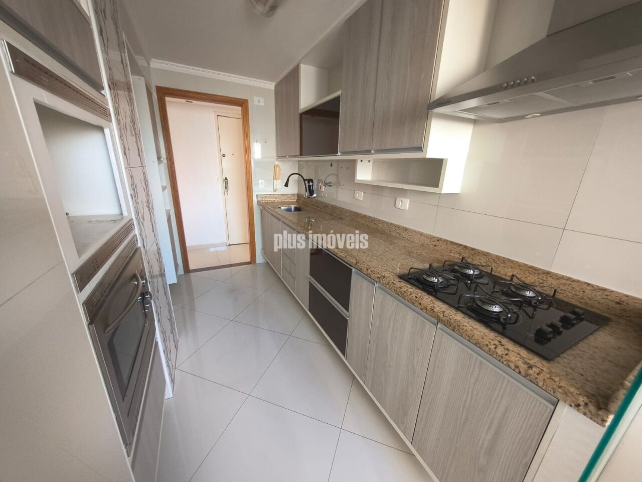 Apartamento, 3 quartos, 74 m² - Foto 1