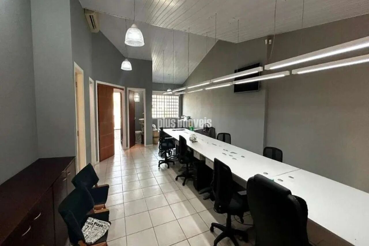 Casa, 3 quartos, 220 m² - Foto 4