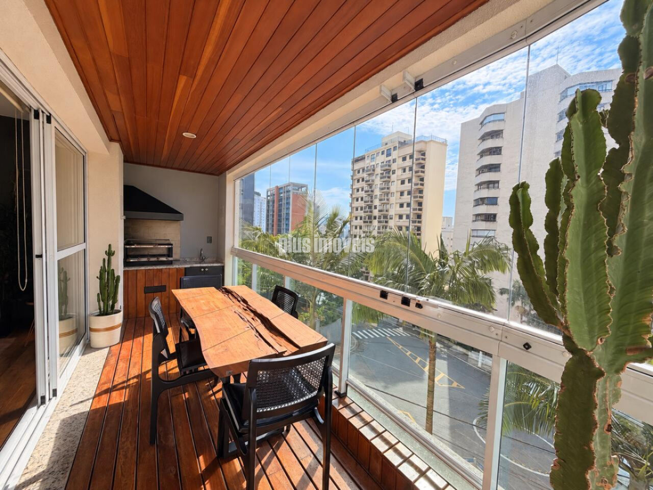 Apartamento, 3 quartos, 129 m² - Foto 2