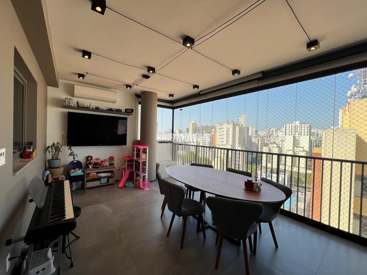 Apartamento, 3 quartos, 93 m² - Foto 2