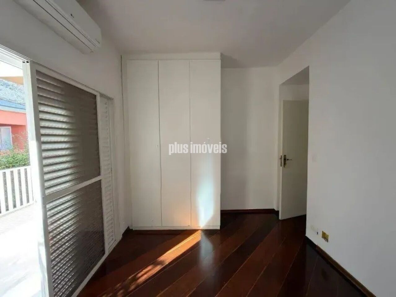 Casa, 4 quartos, 268 m² - Foto 13
