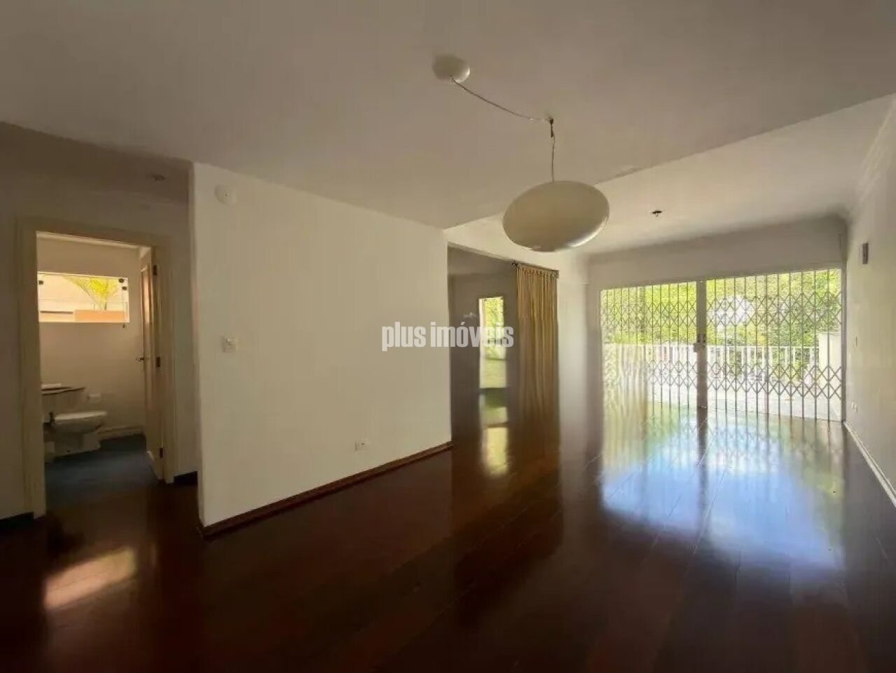 Casa, 4 quartos, 268 m² - Foto 1