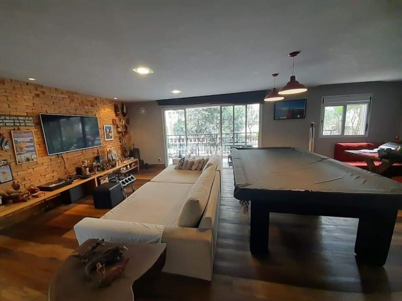 Apartamento, 3 quartos, 230 m² - Foto 1