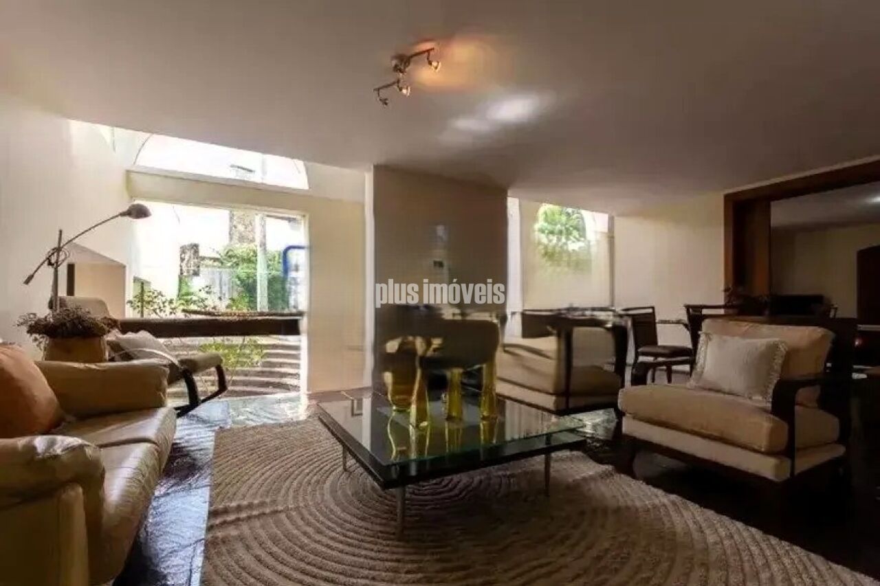 Casa, 6 quartos, 700 m² - Foto 1