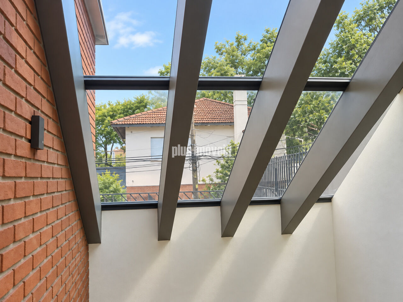 Casa, 3 quartos, 219 m² - Foto 1
