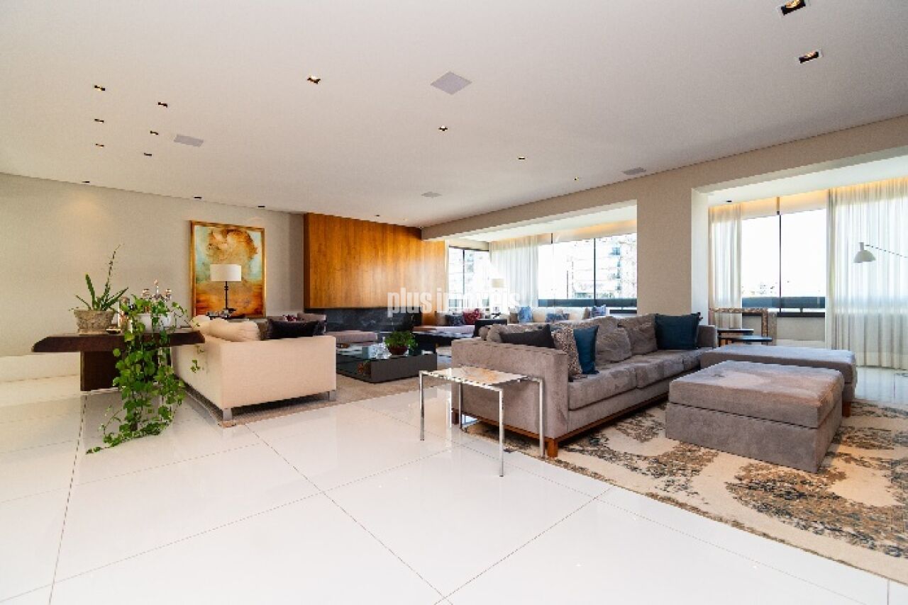 Apartamento, 3 quartos, 350 m² - Foto 1