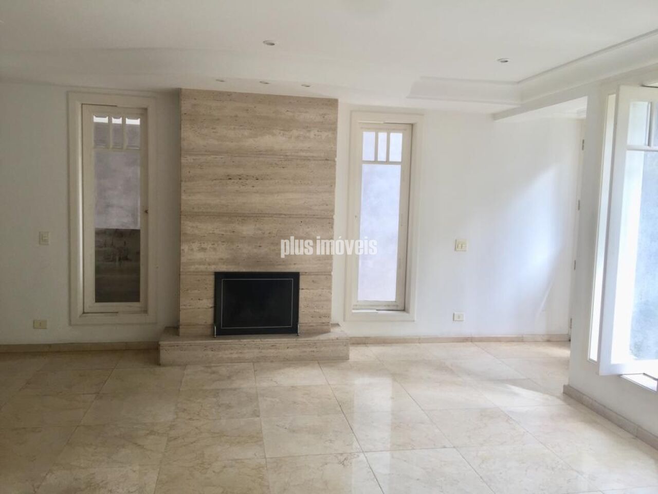 Casa, 4 quartos, 310 m² - Foto 1