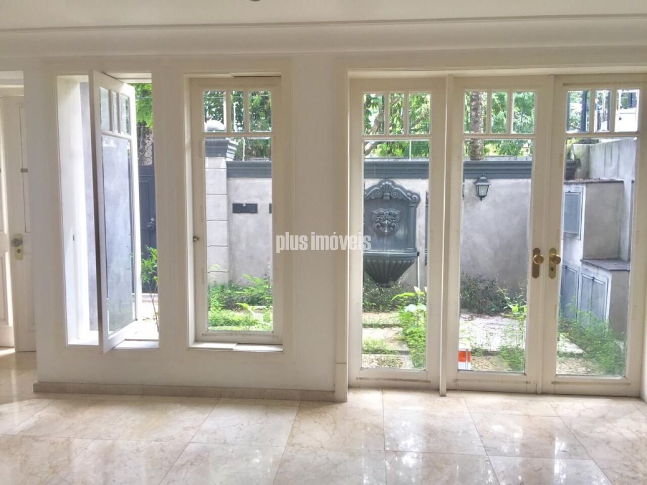 Casa, 4 quartos, 310 m² - Foto 2