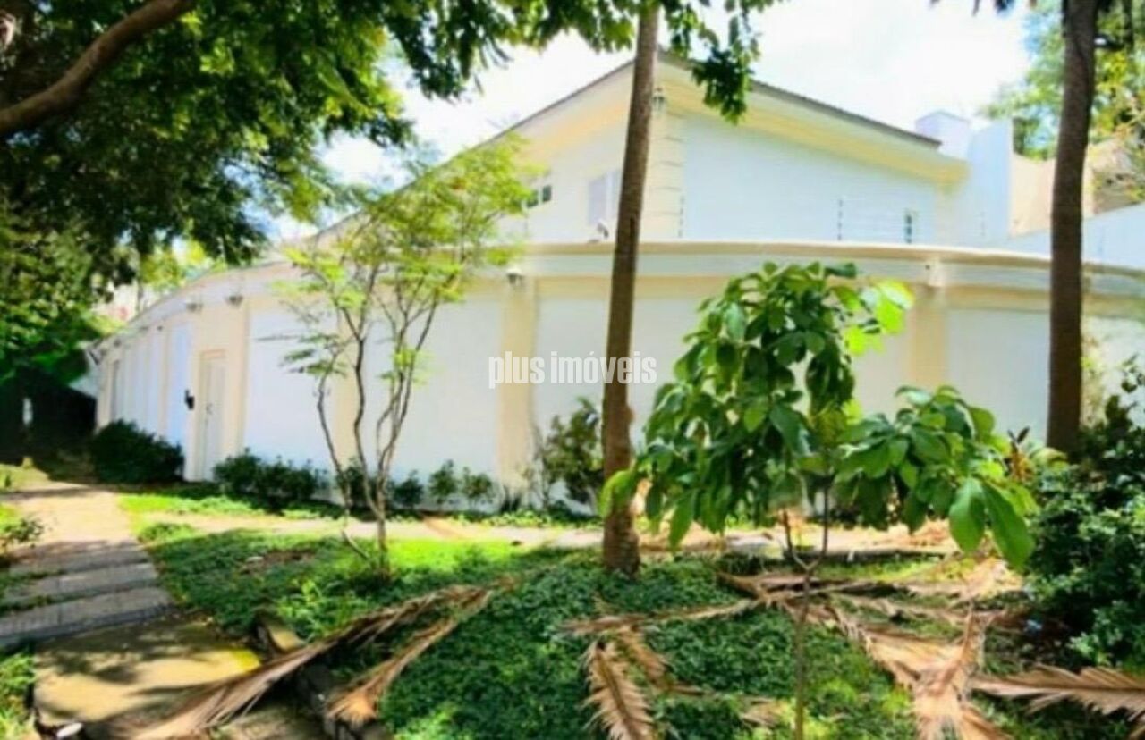 Casa Alto Padrão com 800m2, 4 dormitórios, 8 vagas para venda no Jardim Paulista.