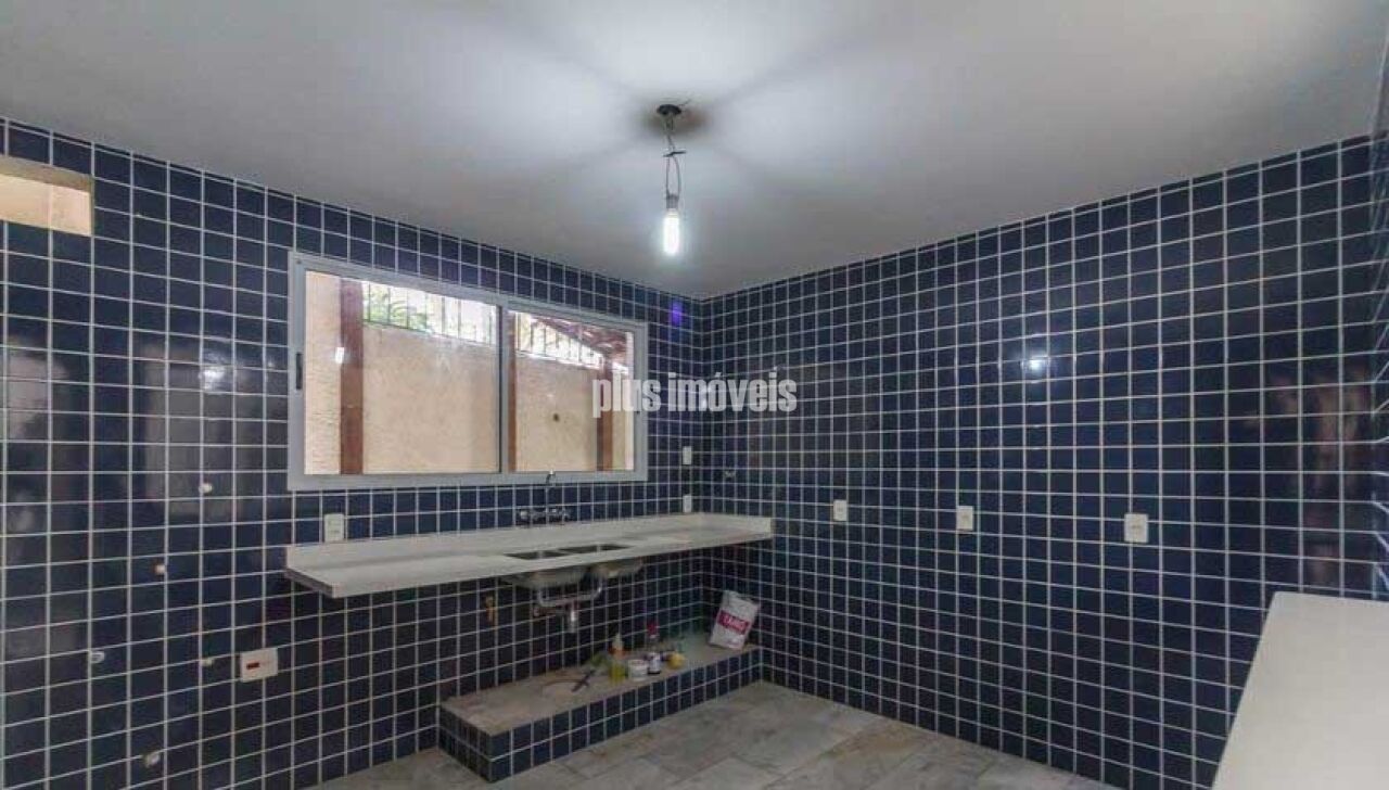 Casa, 4 quartos, 330 m² - Foto 31
