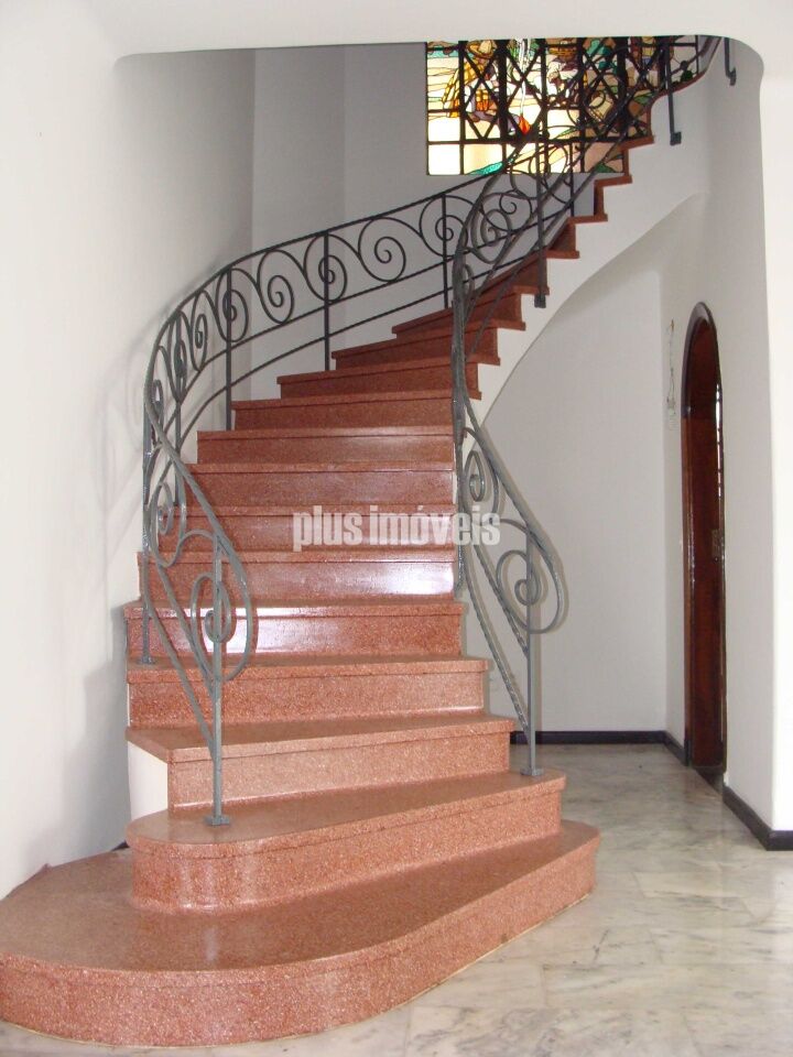 Casa, 4 quartos, 330 m² - Foto 2
