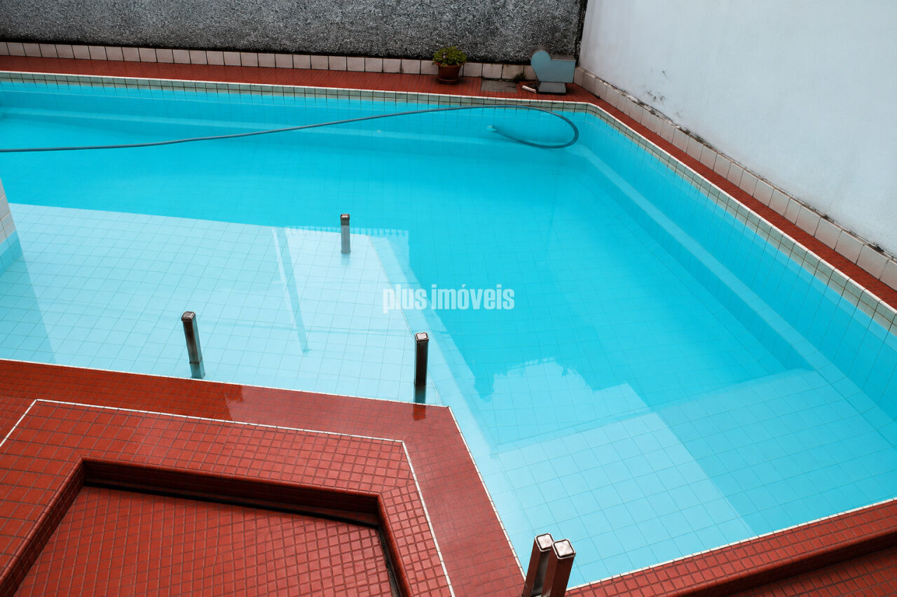 Casa, 12 quartos, 220 m² - Foto 2